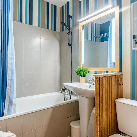 Maison Port En Dro-7 By Interhome *